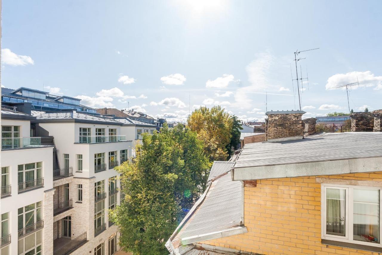 Central Apartment In Gedimino Av By Urban Rent VNO Buitenkant foto